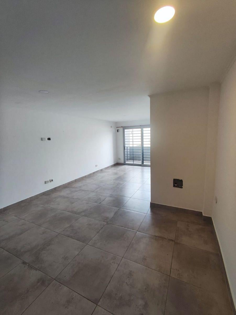 Avenida Florencio Varela 3945
