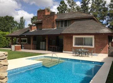 Casa de 6 ambientes, Esteban Echeverría · Casa en Venta 6 Amb Amoblada Apto Crédito - Country Venado II