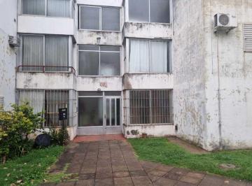 Departamento de 3 ambientes, Quilmes · Departamento de 50 m² Construidos con 2 Dorm. en Venta en Inyecta