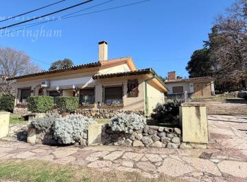 Casa · 290m² · 5 Dormitorios · Casas en Venta en El Centro de Vgb