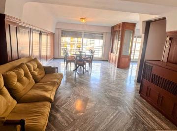 Departamento · 149m² · 6 Ambientes · 2 Cocheras · Excelente Semipiso Sobre Peatonal Sarmiento