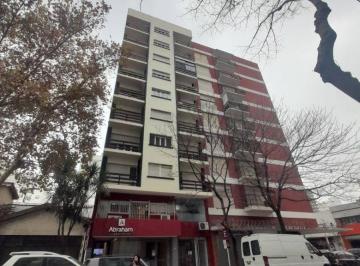 Departamento de 3 ambientes, Mar del Plata · Semipiso de 3 Ambientes Al Frente con Balcón y Dos Baños