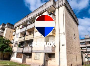 Departamento · 81m² · 2 Ambientes · Departamento Venta Bº Casino 3 Dorm.