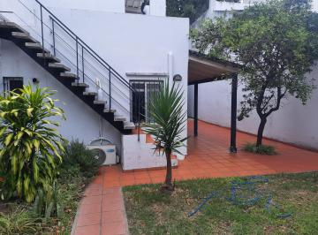 Casa de 2 ambientes, Rosario · Casa en Venta en Barrio Parque