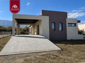 Casa de 4 ambientes, Villa Merlo · Casa en Venta, Merlo, San Luis, Espectacular Vista y Ubicación