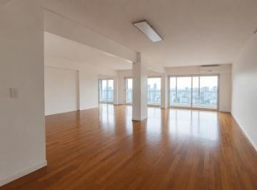 Oficina comercial · 75m² · 1 Cochera · Alquiler Espectacular Espacio Apto Profesional Multiproposito!