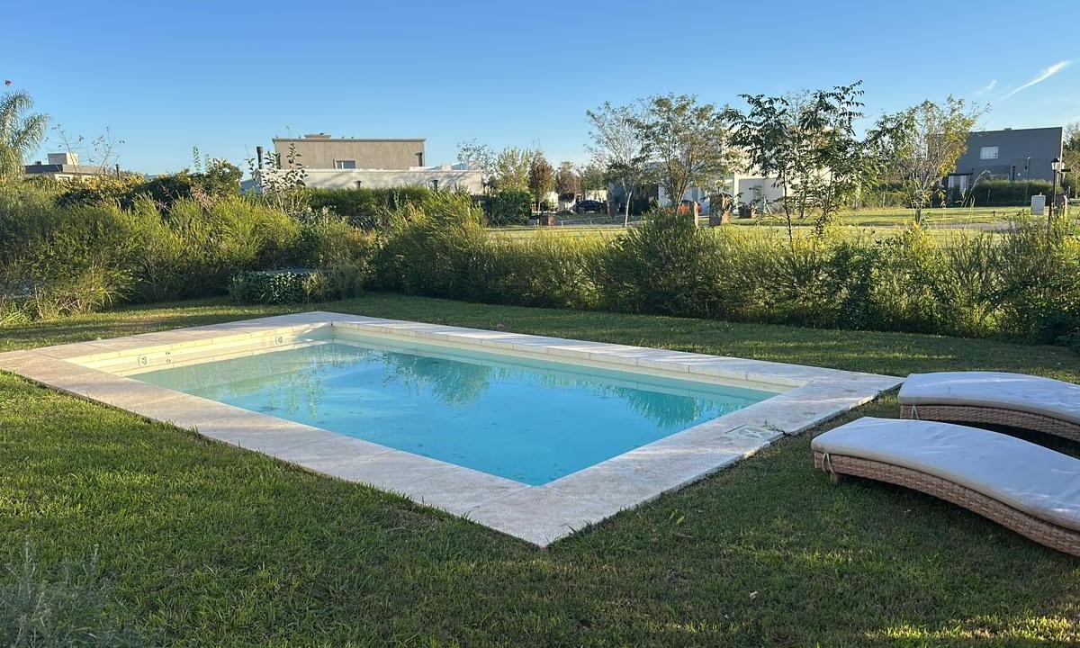 San Alfonso , Pilar del Este