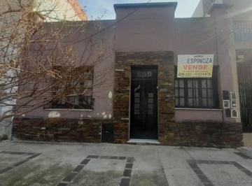 Casa de 5 ambientes, Avellaneda · Casa de 5 Ambientes con Pileta