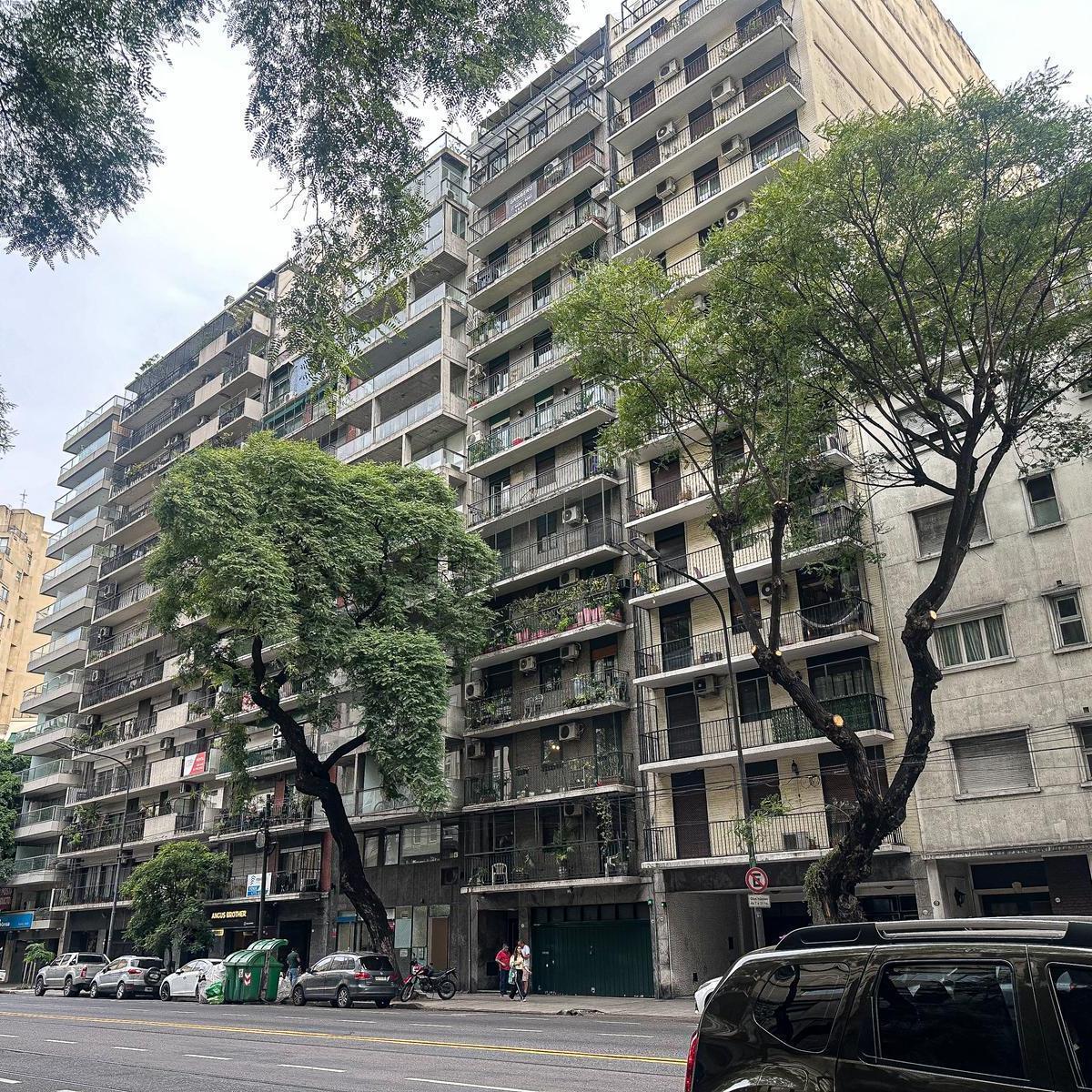 Av. Las Heras al 3800