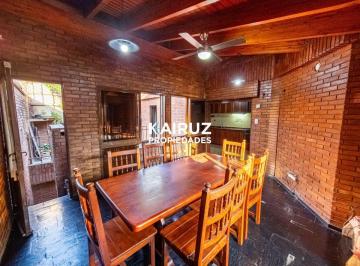 Casa · 190m² · 12 Ambientes · 2 Cocheras · Casa Barrio Pueyrredón - 2 Plantas - Apta Crédito - Apto Profesional y Familia