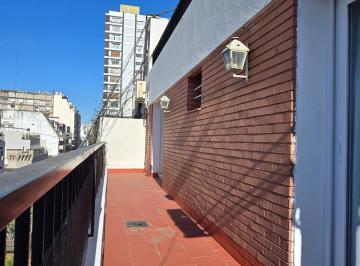Terraza al Frente (vista libre) · Alquiler con Muebles Dos Ambientes