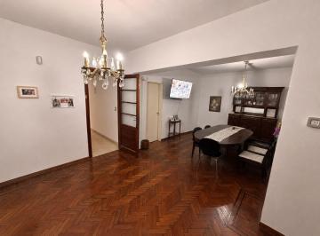 Casa · 144m² · 4 Ambientes · Venta Casa 4 Ambientes a Refaccionar Villa Ortuzar