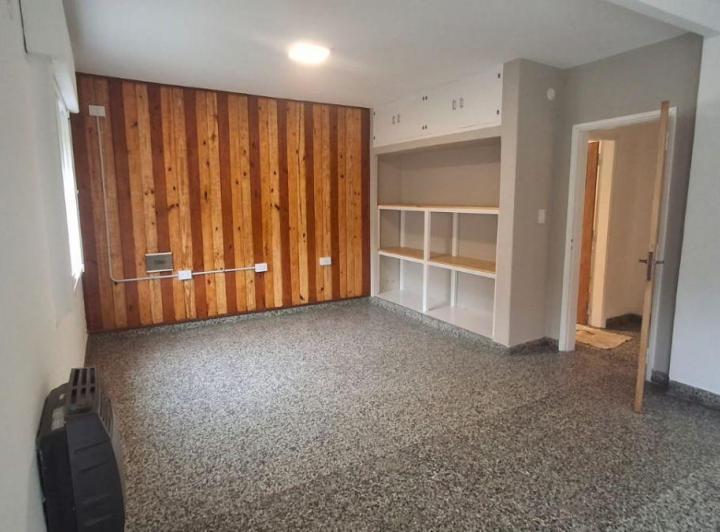 Casa · 60m² · 1 Ambiente · 2 Cocheras