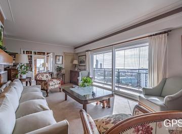 Departamento · 259m² · 6 Ambientes · 1 Cochera · La Isla - Piso Alto en Edificio Categoria Torre - Guido y Aguero con Cochera Fija y Seguridad 24hs.