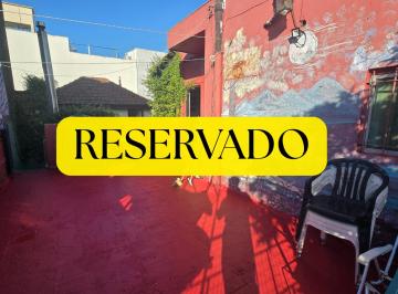 Casa de 4 ambientes, Villa Pueyrredón · Reservado - Casa en Lote Propio con Terraza a Refaccionar en Villa Pueyrredón