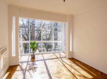 Departamento · 84m² · 4 Ambientes · 1 Cochera · Arenales y Callao