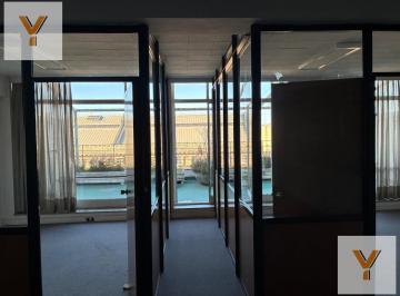 Oficina comercial · 164m² · 1 Ambiente · Oficina en Alquiler - 2 Baños - 180 m - San Nicolás