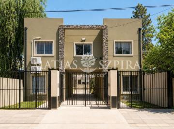 PH · 90m² · 3 Ambientes · 1 Cochera · PH en Ituzaingó