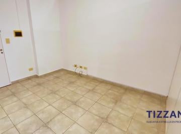 Departamento · 32m² · 1 Ambiente · Venta Monoambiente La Boca, Contrafrente, Muy Luminoso