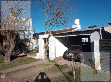 Casa · 80m² · 3 Ambientes · 1 Cochera · Casa en Venta - 2 Dorm. 1 Baño - Cochera - 286 m² - Carmen de Areco