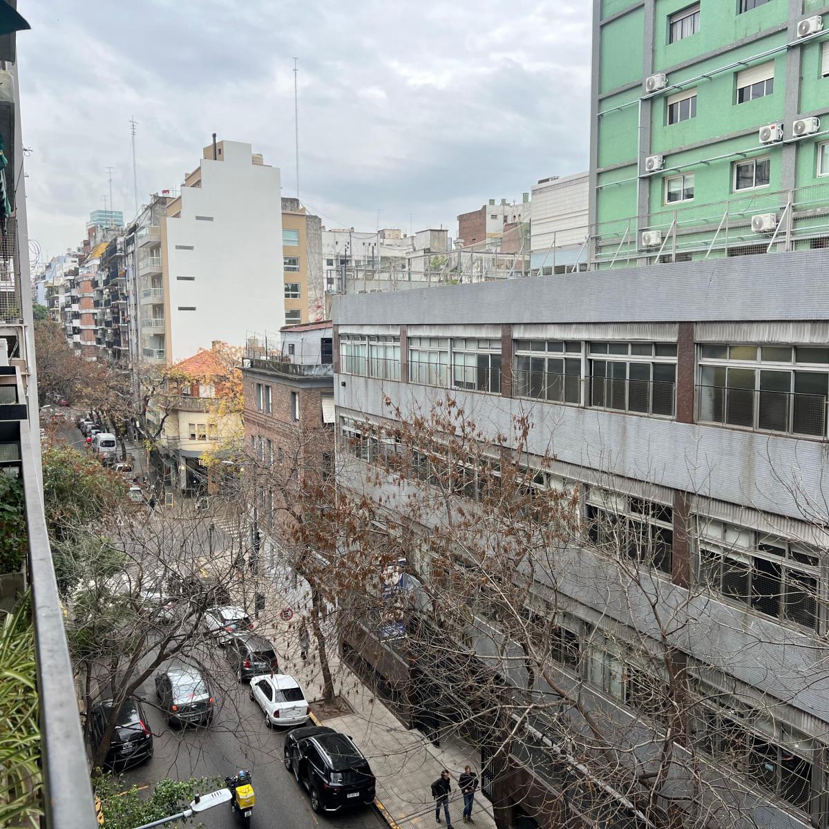 Agüero 2345