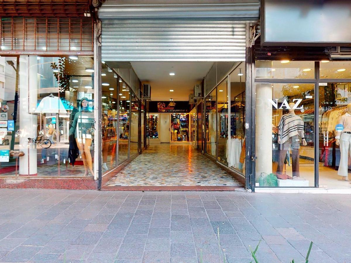 Local en Galería 8 y 48, La Plata, GBA Sur