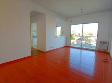 Departamento · 49m² · 3 Ambientes · 1 Cochera · Pillado 900 3 Ambientes Balcón Flores Departamento Cochera