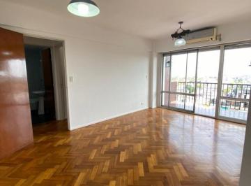 Departamento · 39m² · 2 Ambientes · Alquiler - Depto Dos Ambientes con Balcon - Devoto