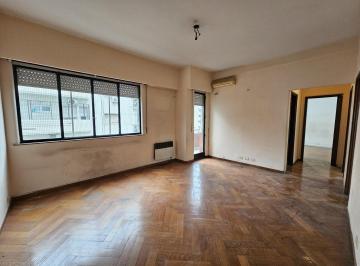 Departamento · 77m² · 3 Ambientes · Av San Juan 2900 3 Ambientes en Alquiler