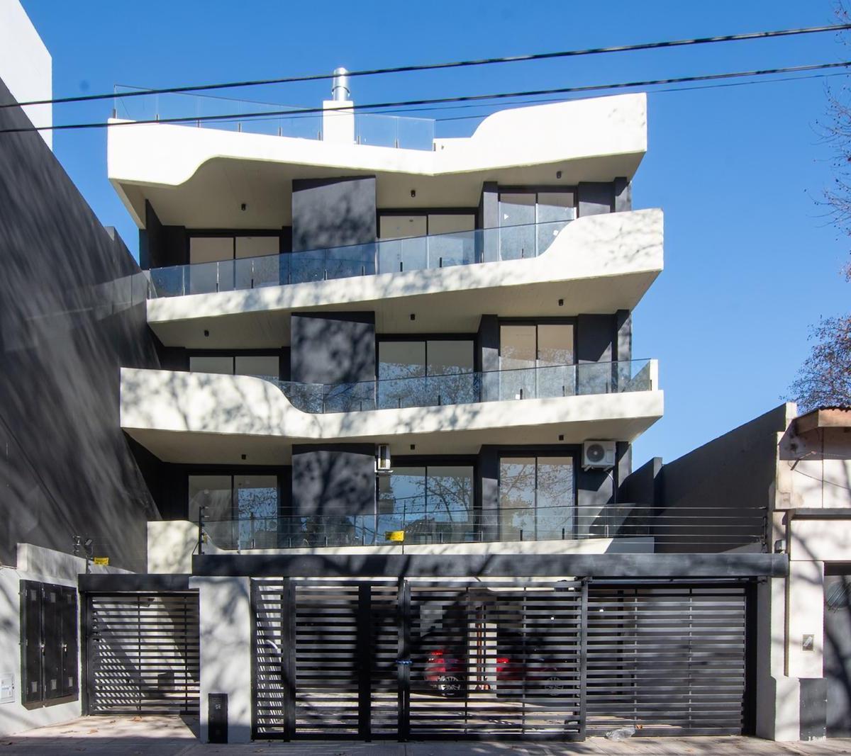 Caseros 2480 1 A
