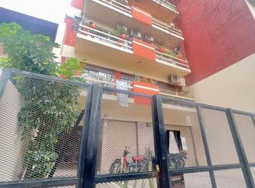 Departamento de 3 ambientes, Parque Patricios · A m de Av Caseros