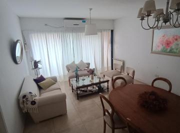 Departamento · 67m² · 3 Ambientes · Departamento en Leguizamón Al 900