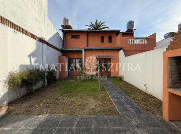 PH · 98m² · 3 Ambientes · 1 Cochera · PH en Ituzaingó Sur