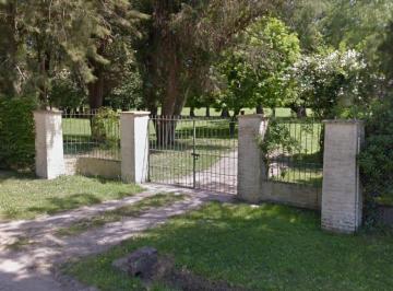 Terreno , Berazategui · Exelente Terreno Muy Bien Arbolado en La Mejor Zona del Pato!