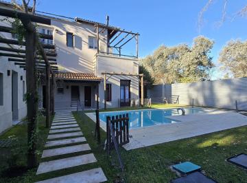 Departamento · 76m² · 2 Ambientes · 1 Cochera · Venta Departamento Tipo Loft con Jardin La Toscana Pilar