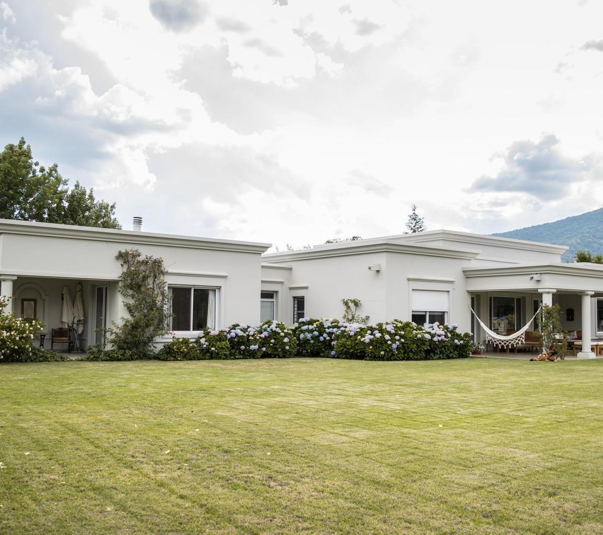 Vendo Casa– Calle Colombia- SAN Lorenzo, Salta