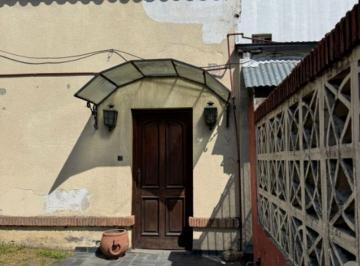 Terreno , Morón · Venta - Lote de 17 X 12,40 m (206 M²) en Esquina en Moron Norte con Excelente Potencial