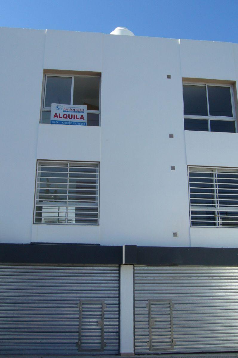 Santa Ana 2716