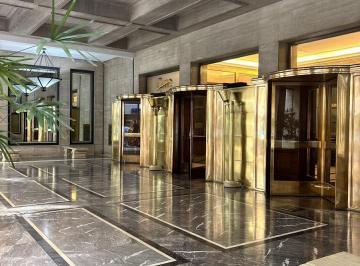Oficina comercial · 690m² · 18 Ambientes · Oficinas en Alquiler