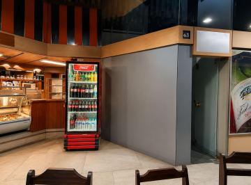 Local comercial · 18m² · 1 Cochera · Alquiler Local Comercial Centro en 18 de Julio