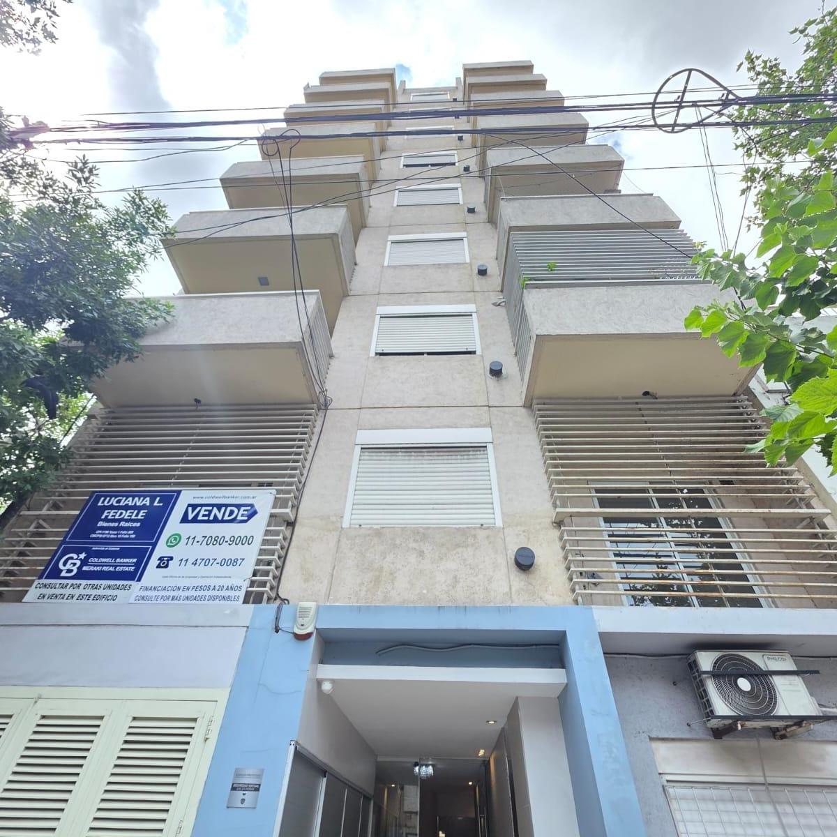 Juan Bautista Alberdi al 2900 y Av. San Pedrito