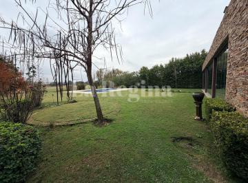 Casa · 540m² · 7 Ambientes · 3 Cocheras · Casa en Venta en El Golf, Nordelta, Tigre