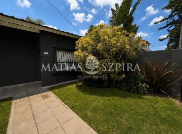 Casa · 120m² · 3 Ambientes · 3 Cocheras · Casa en Ituzaingó