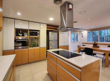 Casa · 482m² · 8 Ambientes · 2 Cocheras · Casa en Venta 8 Ambientes en La Horqueta San Isidro