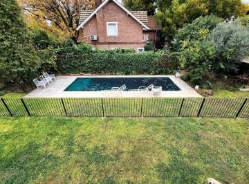 Casa · 482m² · 8 Ambientes · 2 Cocheras · Casa en Venta 8 Ambientes en La Horqueta San Isidro