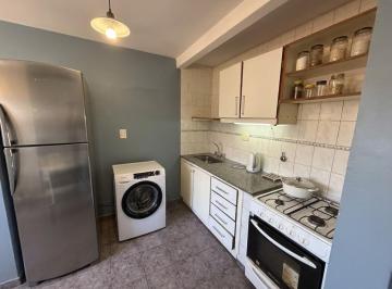 Departamento · 51m² · 3 Ambientes · 1 Cochera · Departamento Dúplex en Venta en San Carlos, La Plata, G. B. a. Zona Sur