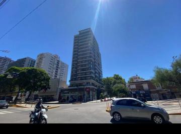 Departamento · 90m² · 3 Ambientes · 1 Cochera · Yrigoyen Boulevard | 3 Ambientes con Cochera y Amenities