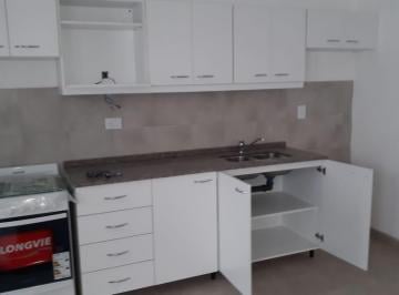 Departamento · 45m² · 2 Ambientes · Royo Inmobiliaria Alquila Planta Alta un Dormitorio con Cochera Zona Centro