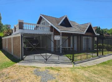 Casa de 4 ambientes, Almirante Brown · Casa 4 Ambientes en Burzaco