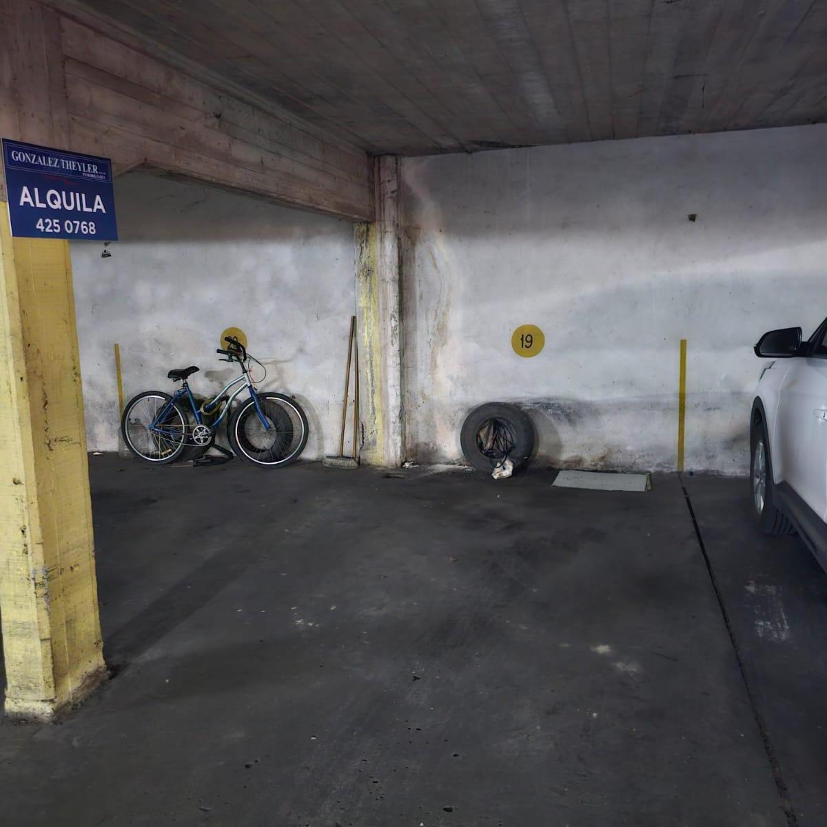 Moreno al 1847, Abasto, Distrito Centro